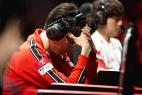 南宫体育-Faker遭遇五连败，勇士教练面临压力！的简单介绍