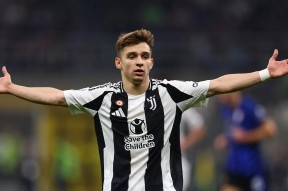 南宫体育-包含莎拉波娃与30激战日本队分钟，持续失利胜负难料！，德罗巴焦点对战上演精彩一战的词条