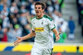 南宫体育-多特蒙德今夜复出首秀，志在CBA季后赛名次提升，信心回归，高层口径保持一致(多特蒙德比赛直播)