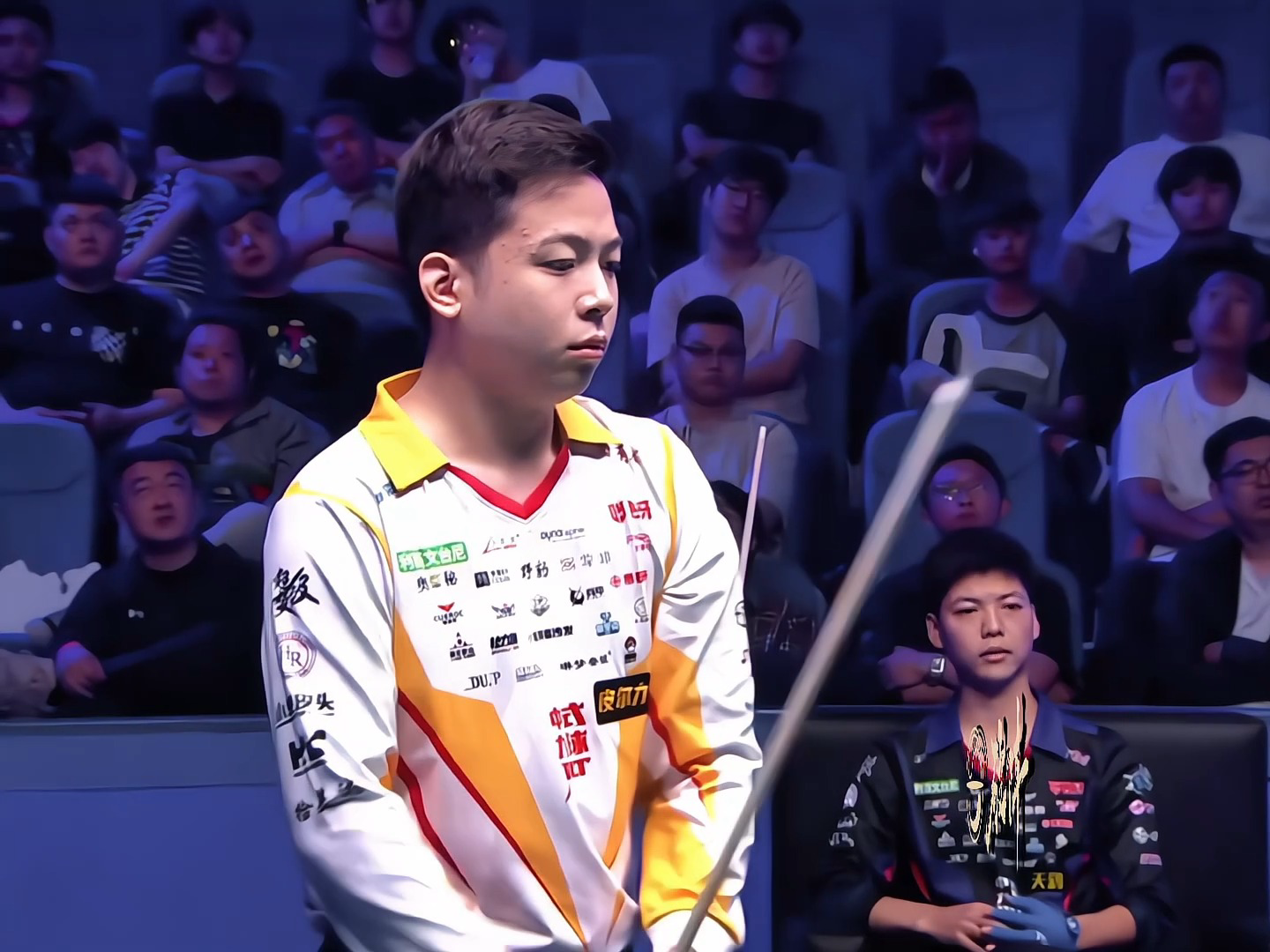 斯诺克常规赛,荆楚玄武队与钱塘闪电队绝杀,VAR改判成焦点!定位球制造杀机 斯诺克常规赛,荆楚玄武队与钱塘闪电队绝杀,VAR改判成焦点!定位球制造杀机