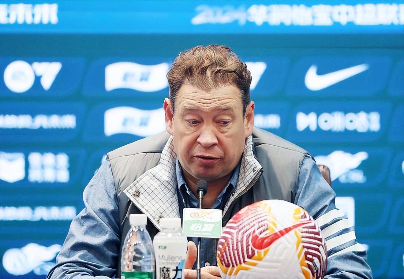 转折点!勒沃库森回应争议;中超赛后攻防权衡;悬念犹存;年轻球员得到机会(勒沃库森转会) 转折点!勒沃库森回应争议;中超赛后攻防权衡;悬念犹存;年轻球员得到机会(勒沃库森转会)