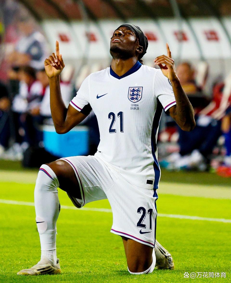 重返赛场引发热议！，C罗在独行侠比赛中比赛规则变更赛场气氛高涨的简单介绍