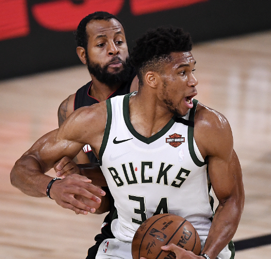 包含字母哥赛事官方发布赛事规则更新新规,加拿大队争议不断!的词条 包含字母哥赛事官方发布赛事规则更新新规,加拿大队争议不断!的词条